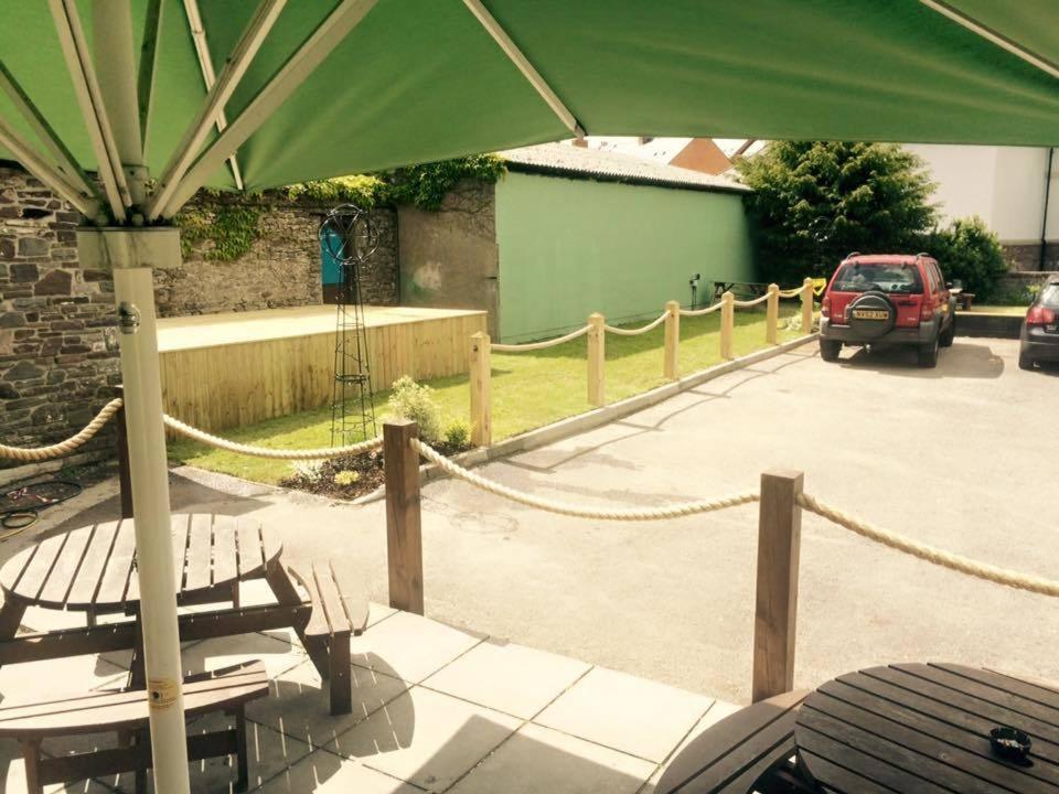 Markets Tavern Hotel Brecon Exteriör bild