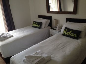 Markets Tavern Hotel Brecon Exteriör bild